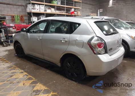 2010 Pontiac Vibe from USA, damaged, VIN 5Y2SP6E87AZ415660